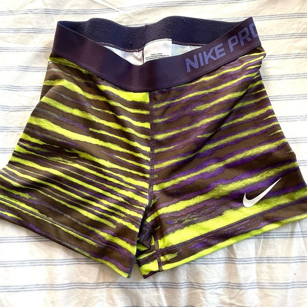 Nike Pro Spandex Shorts Medium